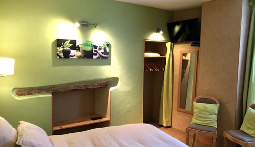 Classic Double Room, Non Smoking, Hill View (Verte)