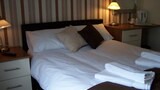 Double Room with Shower and Bath