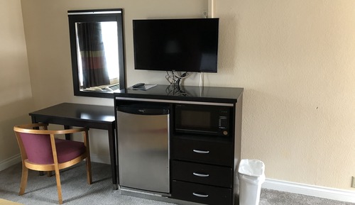Standard Room, 1 Queen Bed, Accessible, Non Smoking