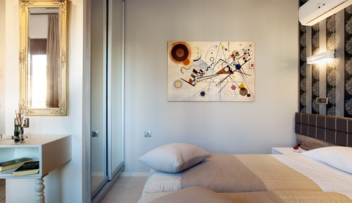 Comfort Studio
