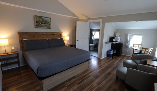 Cabin, 1 King Bed