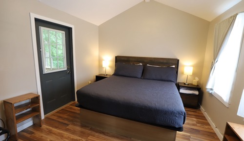 Cabin, 1 King Bed