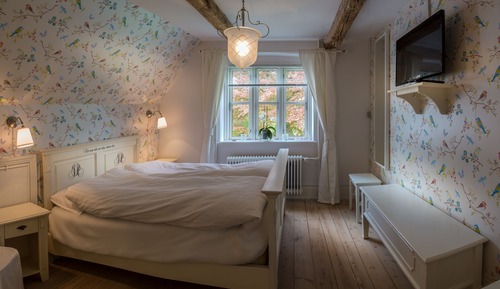 Classic Room, 1 Queen Bed
