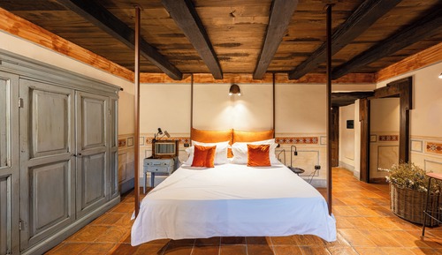 Junior Suite, 1 Bedroom (up to 4 people)