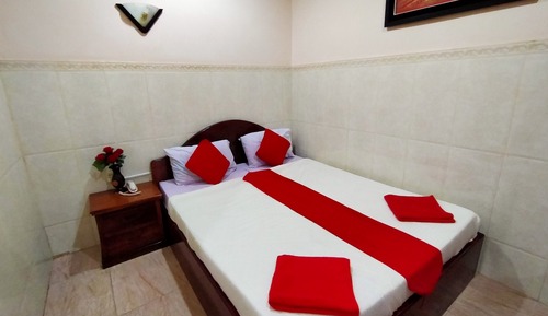 Double Room (Air Conditioning)