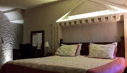 Family Cave Suite