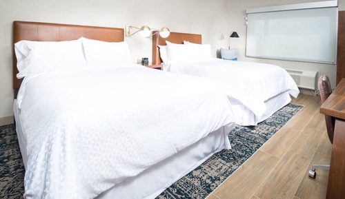 Design Room, 2 Queen Beds (Hearing Accessible)
