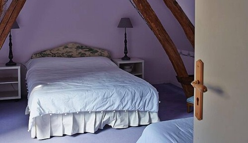 Traditional Cottage, 4 Bedrooms, Terrace, Courtyard View (76260 Saint Martin-le-Gaillard)