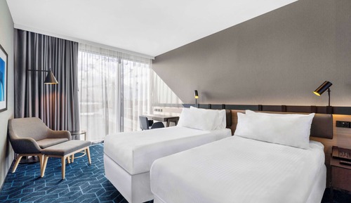 Premier Room, 2 Queen Beds, City View
