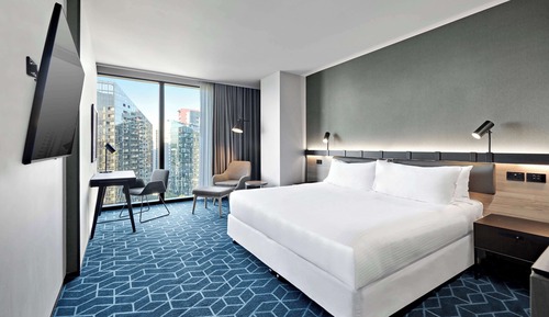Premier Room, 1 King Bed, City View