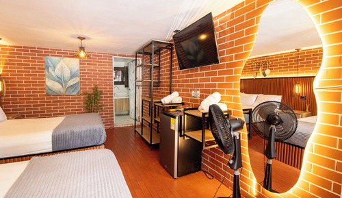 Deluxe Quadruple Room