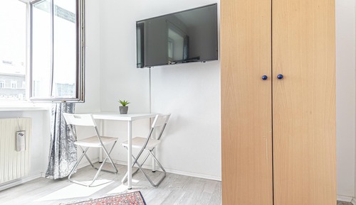 Basic Apartment
