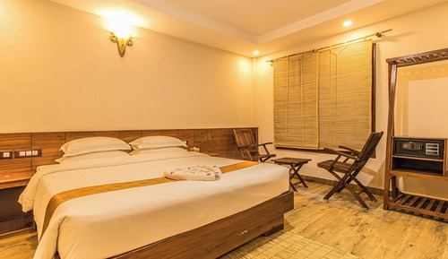 Luxury Studio Suite, Garden View