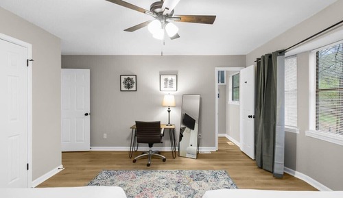 House, Multiple Beds, Pool Access, Garden View (Valley Lake Gem)