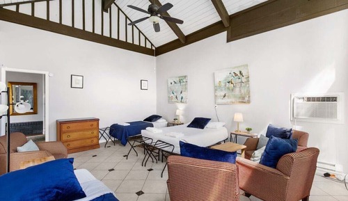 House, Multiple Beds, Pool Access, Pool View (Observatory Drive Terrace House)