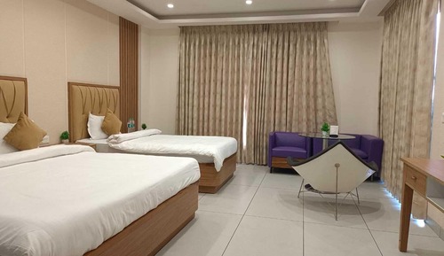 Executive Room