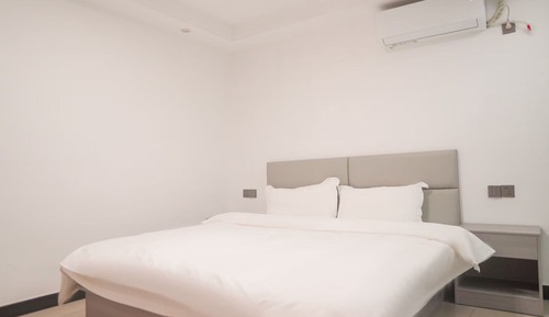 Standard Double or Twin Room, Pets Allowed, Mountain View