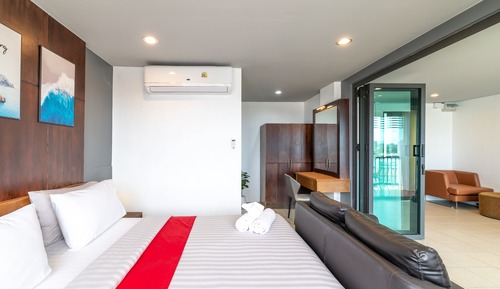 Deluxe Double Room, 1 King Bed, Sea View