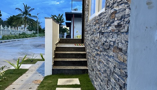 Comfort Villa, Balcony, Hill View
