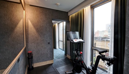 Room, 1 King Bed (w/ Peloton Bike) - Lounge Access