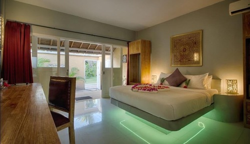 Court Yard Terrace Suite