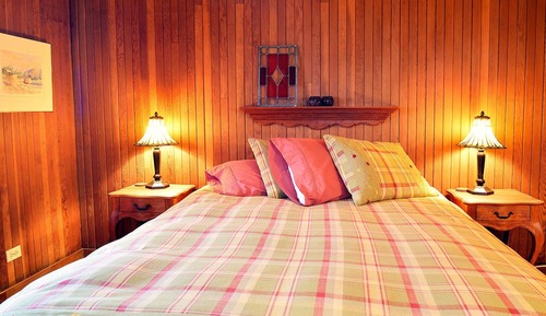Comfort Double Room, Private Bathroom, River View (Laurie)