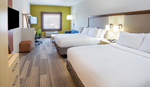Suite, Multiple Beds