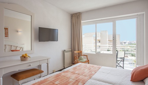 Double Room, Balcony