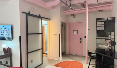 Gallery Suite, 1 King Bed, Non Smoking