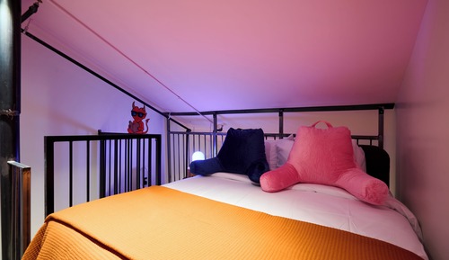 City Loft, 1 Queen Bed, Non Smoking