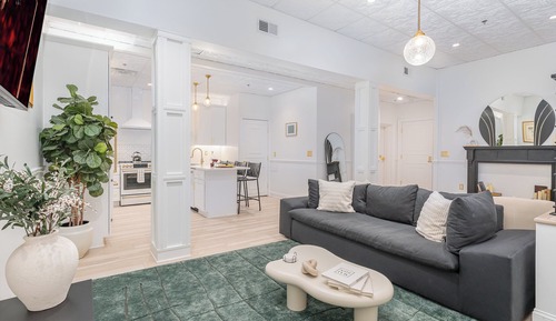 House (1 Bedroom)