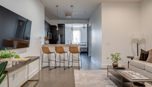 House (1 Bedroom)