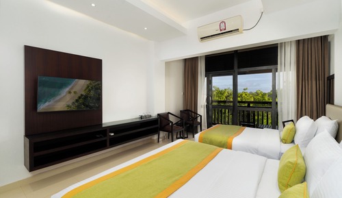 Deluxe Triple Room