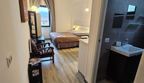 Deluxe Studio, Mountain View