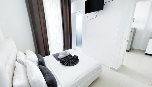 Junior Suite, City View
