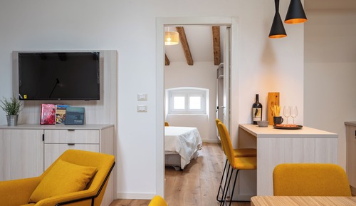 Comfort Studio, City View