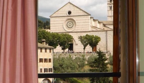 Classic Triple Room, City View