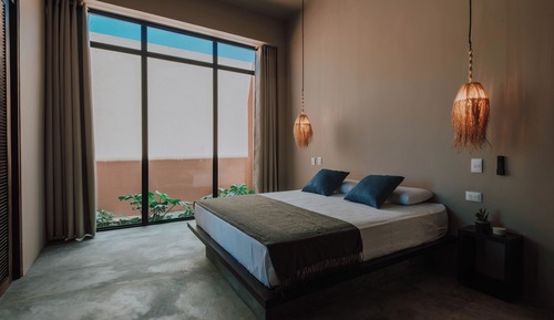 Deluxe Villa, 1 Queen Bed, Pool View