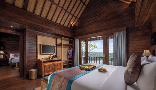 Seaside Wooden Lodge Double