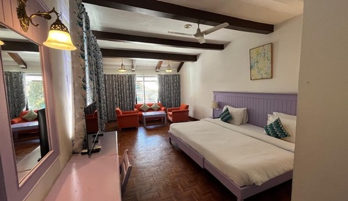 Deluxe Double Room, Garden View