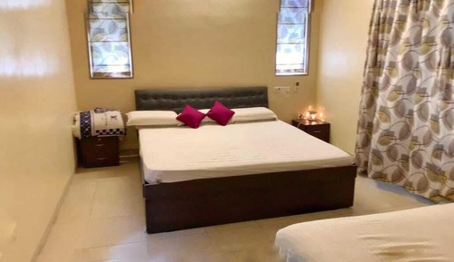 Villa, Mixed Dorm