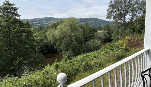 Standard Twin Room, Ensuite, River View