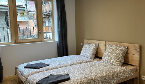 Apartment, Balcony, Mountain View