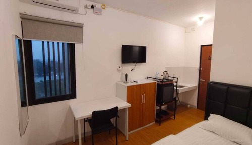 Double Deluxe Studio with City View