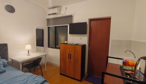 Single Deluxe Studio with City View