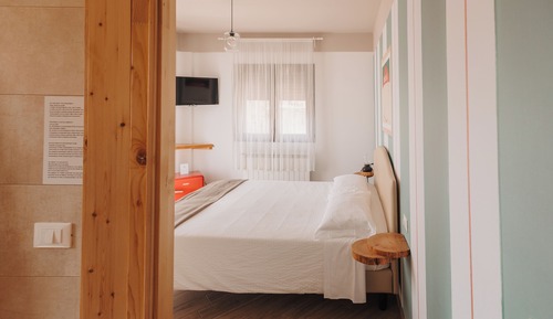 Deluxe Double Room, Balcony, City View