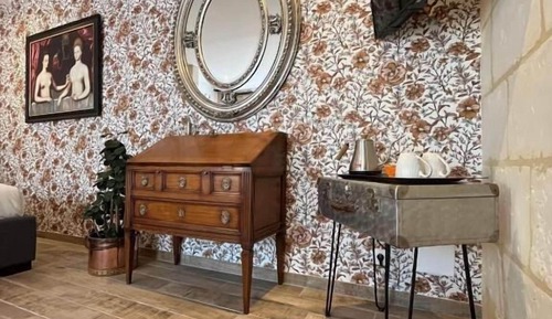 Classic Quadruple Room