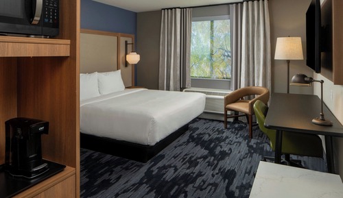 Room, 1 King Bed, City View