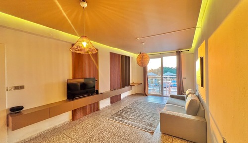 Standard Condo, 2 Bedrooms