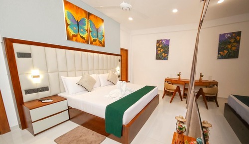 Deluxe Double Room, Balcony, Mountain View